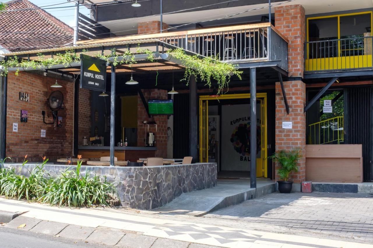 Kumpul Hostel Kuta Legian Eksteriør billede